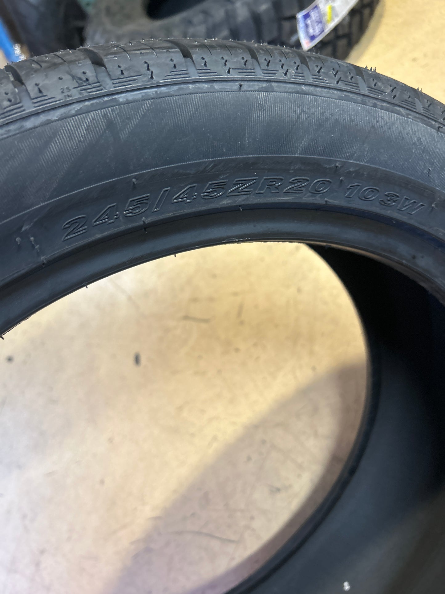NEXEN N5000 PLATINUM BSW P245 45 20 XL 103W ALL SEASON TIRE 18163NXK