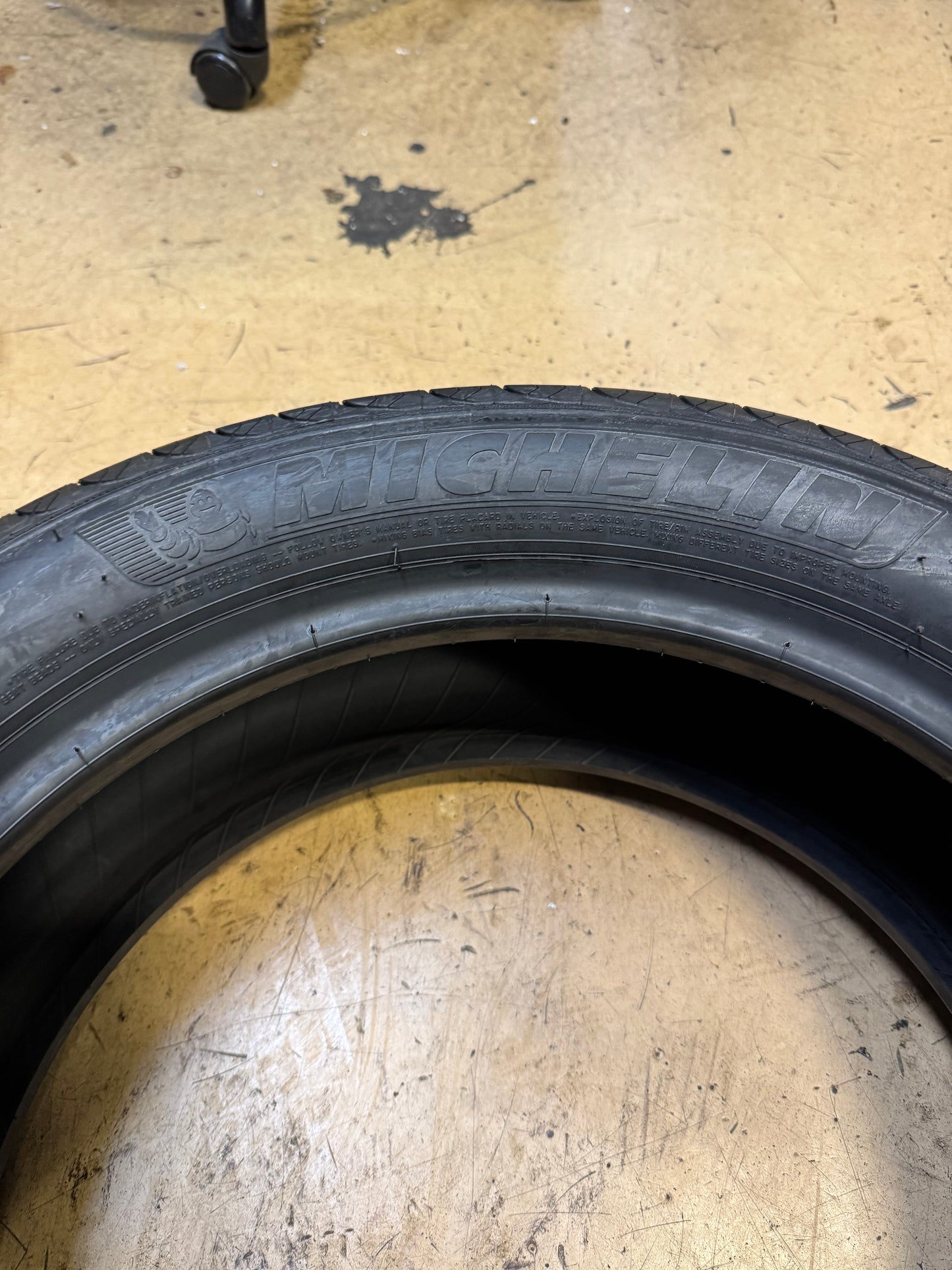 2 MICHELIN DEFENDER T+H BSW P 225 50 17 94H ALL SEASON TIRE 32073