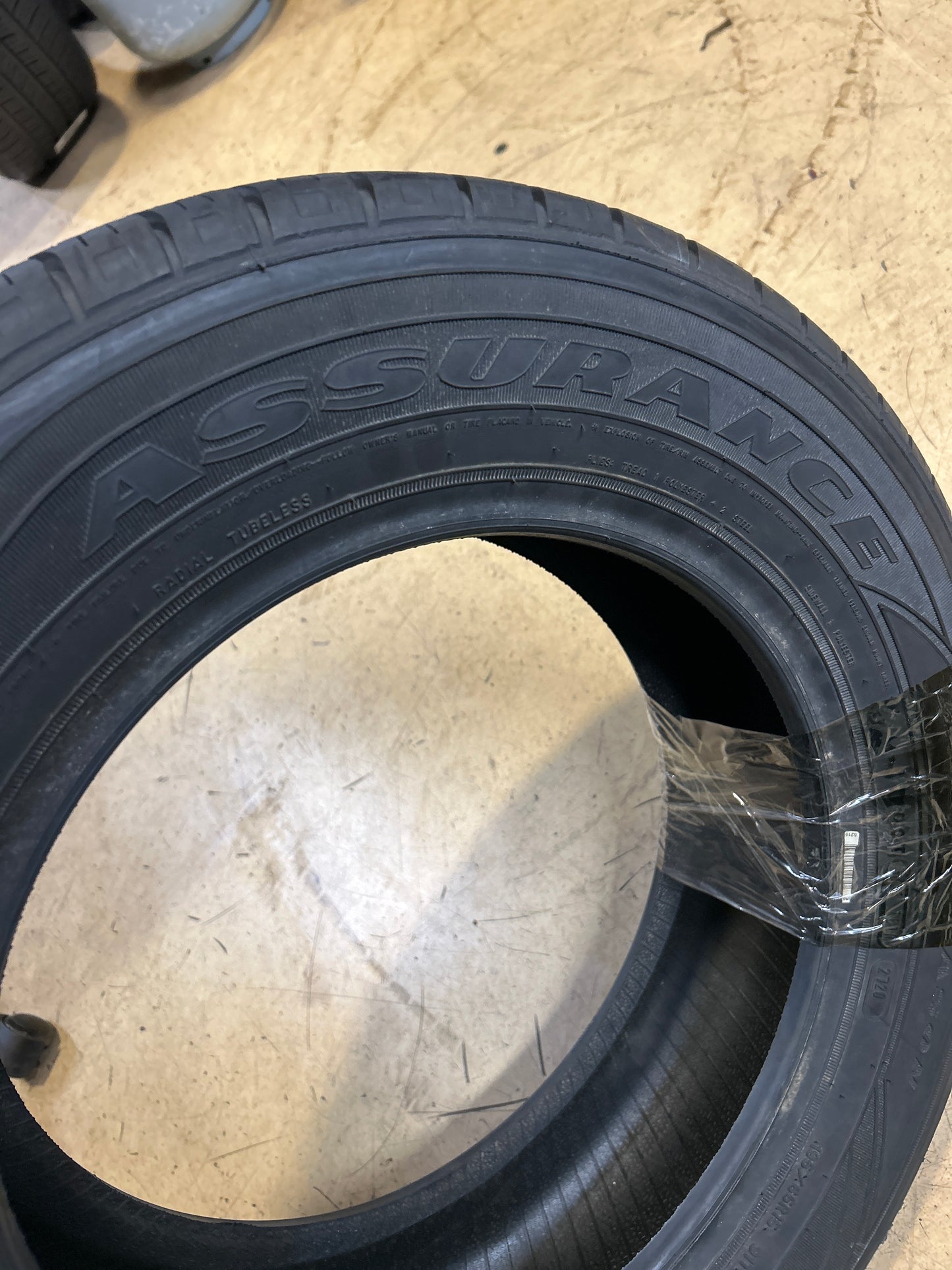 NOS 2 GOODYEAR ASSURANCE BSW P 195 65 15 91T SL ALL SEASON TIRE 407477374