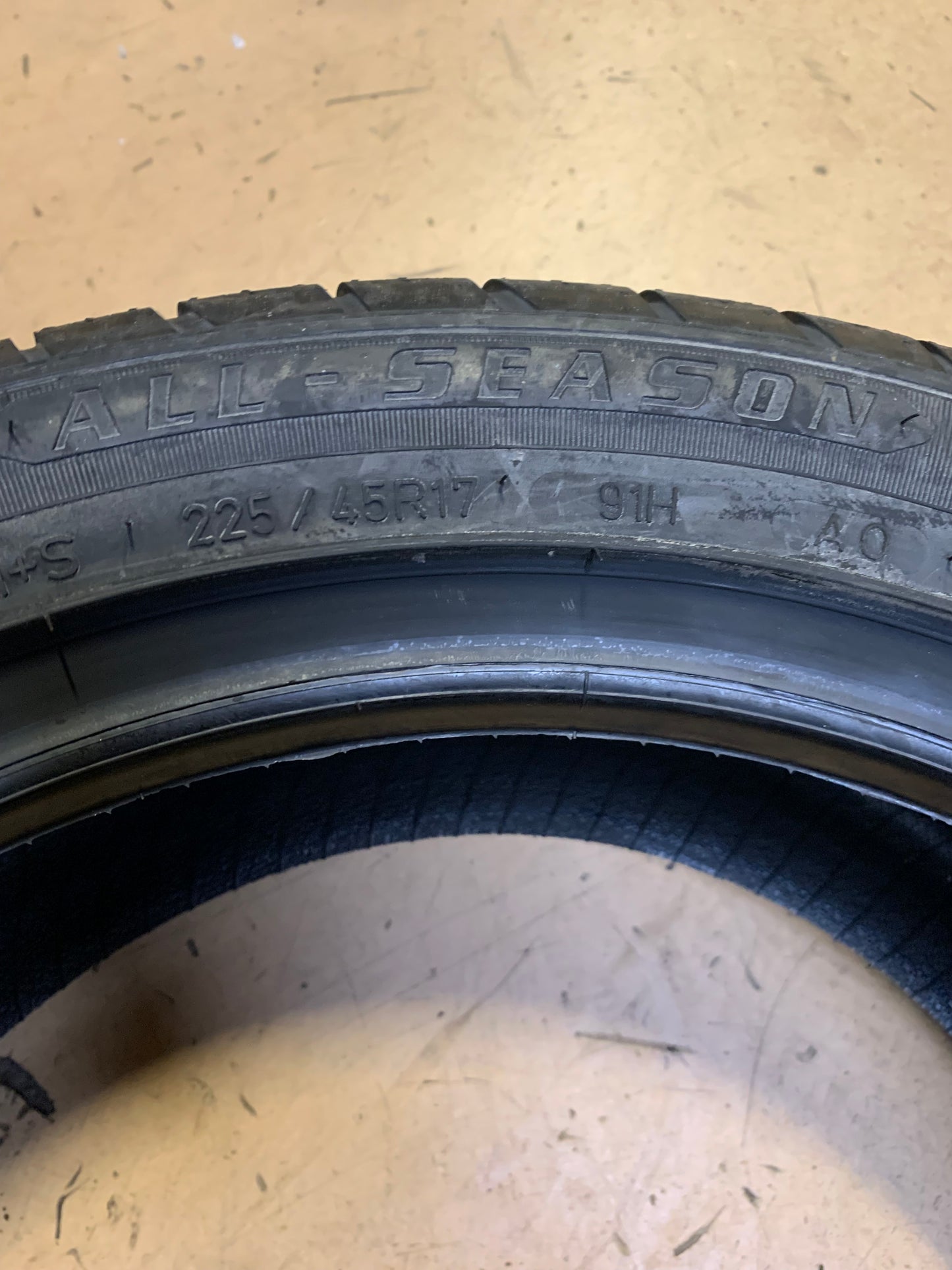 GOODYEAR EAGLE SPORT ALL SEASON AO BSW P 225 45 17 91H ALL SEASON TIRE 109155382