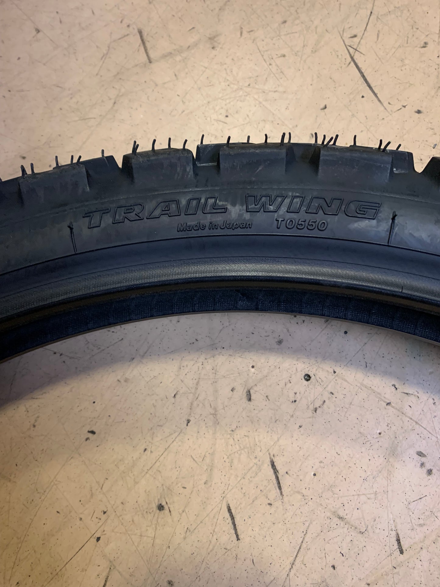 BRIDGESTONE TRAIL WING TW301 BSW  80 100 21 51P FRONT MOTORCYCLE TIRE 122647