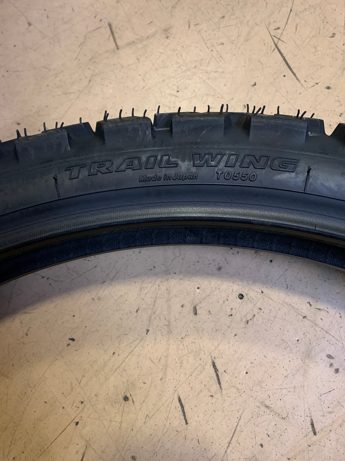 BRIDGESTONE TRAIL WING TW301 BSW  80 100 21 51P FRONT MOTORCYCLE TIRE 122647