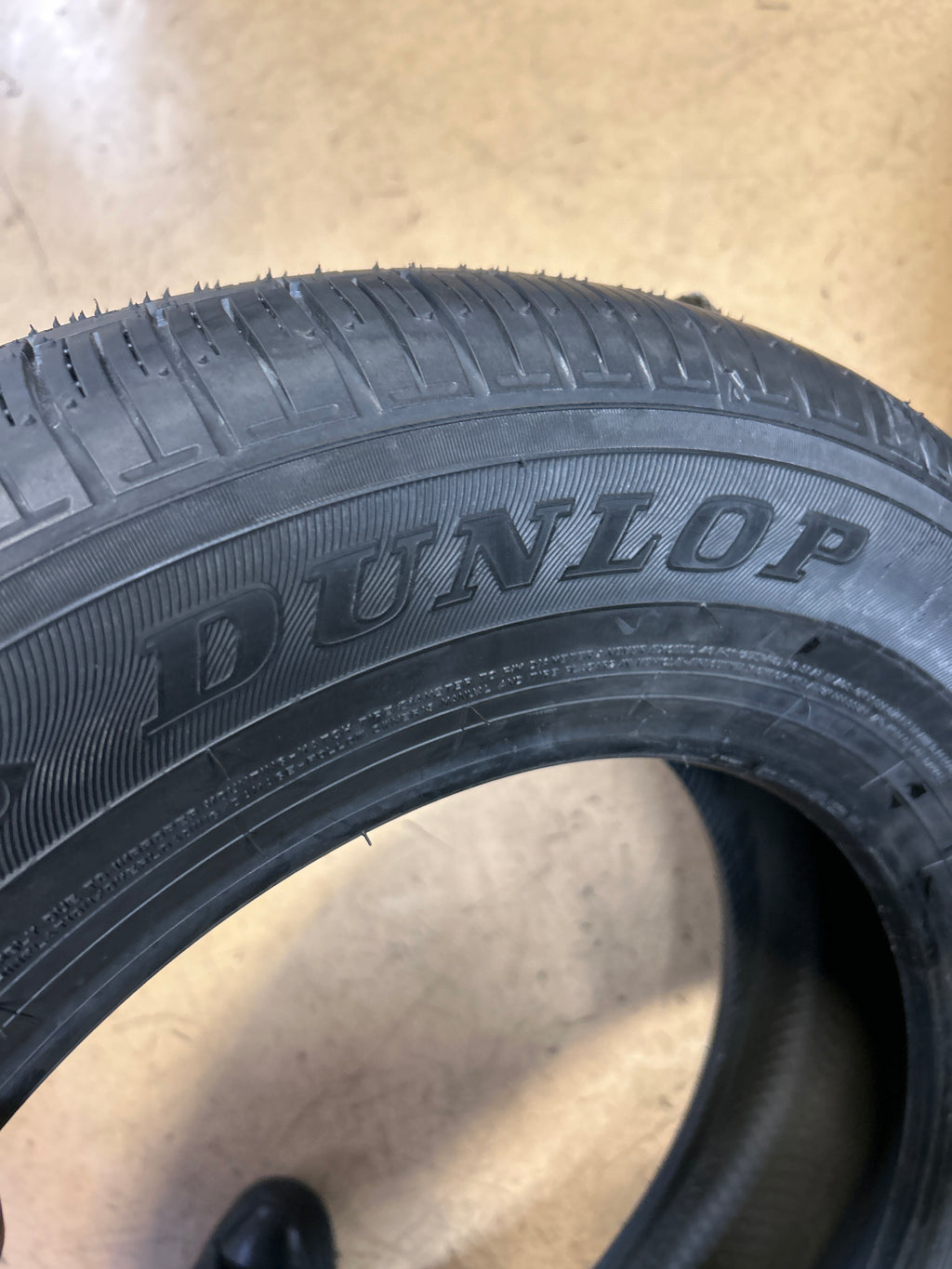 2 DUNLOP ENASAVE 01 A/S BSW P 195 65 15 89S TOURING TIRE 267028904