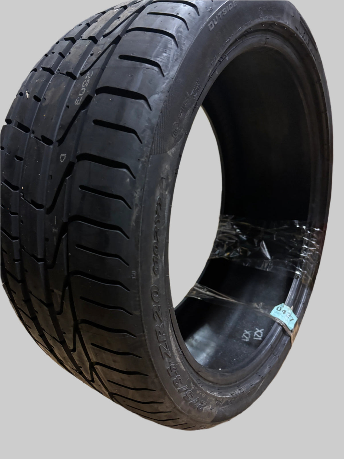 PIRELLI P ZERO (MO) MERCEDES P 275 35 20 102Y XL UHP TIRE 2563400