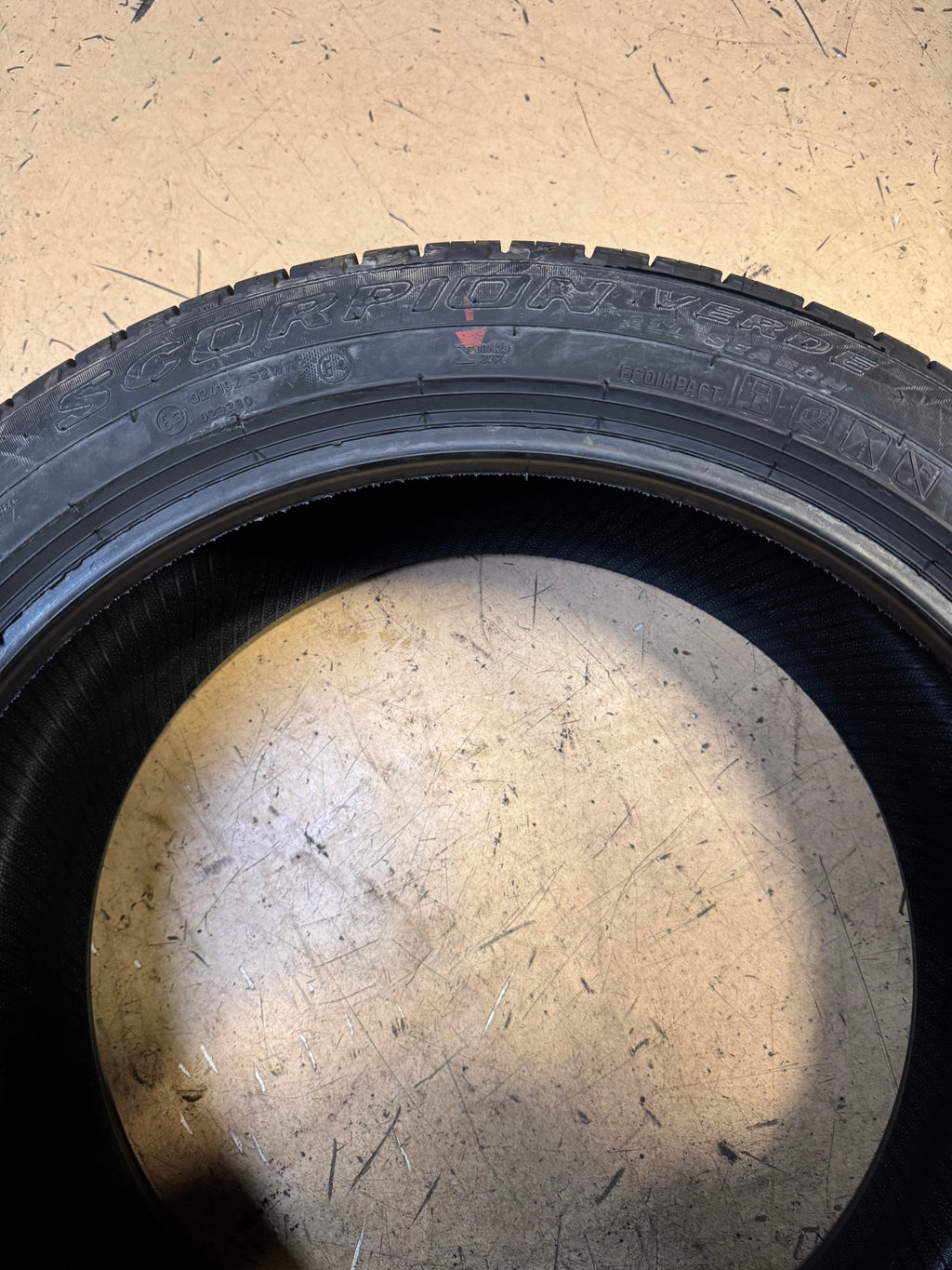 NOS PIRELLI SCORPION VERDE A/S BSW P 235 45 19 95H ALL SEASON TIRE 2861600