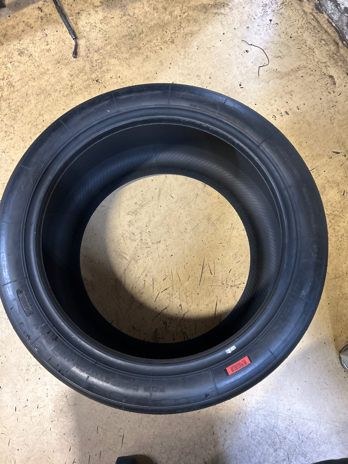YOKOHAMA ADVAN A005C A80 COMPOUND BSW  300/650R18  TIRE N2846