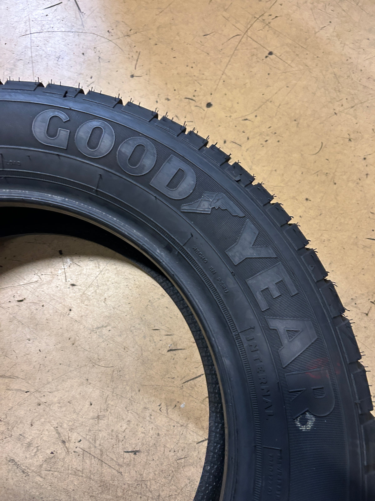 2 GOODYEAR ASSURANCE BSW P 185/65R15 88T ALL SEASON TIRE 736001285