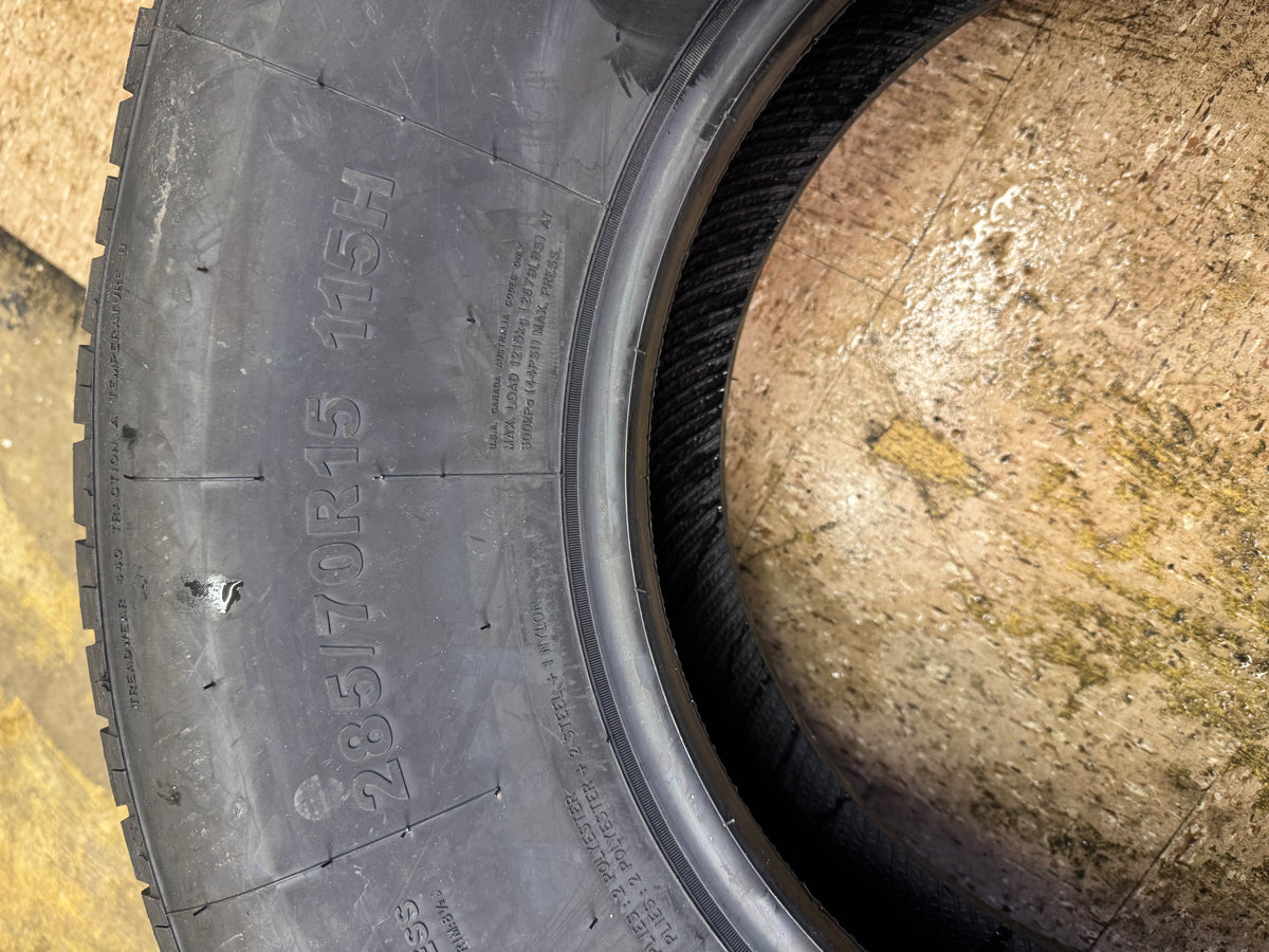 GRIPMAX MAXGRIP CLASSIC RWL P 285 70 15 115H UHP ALL SEASON TIRE GCL023