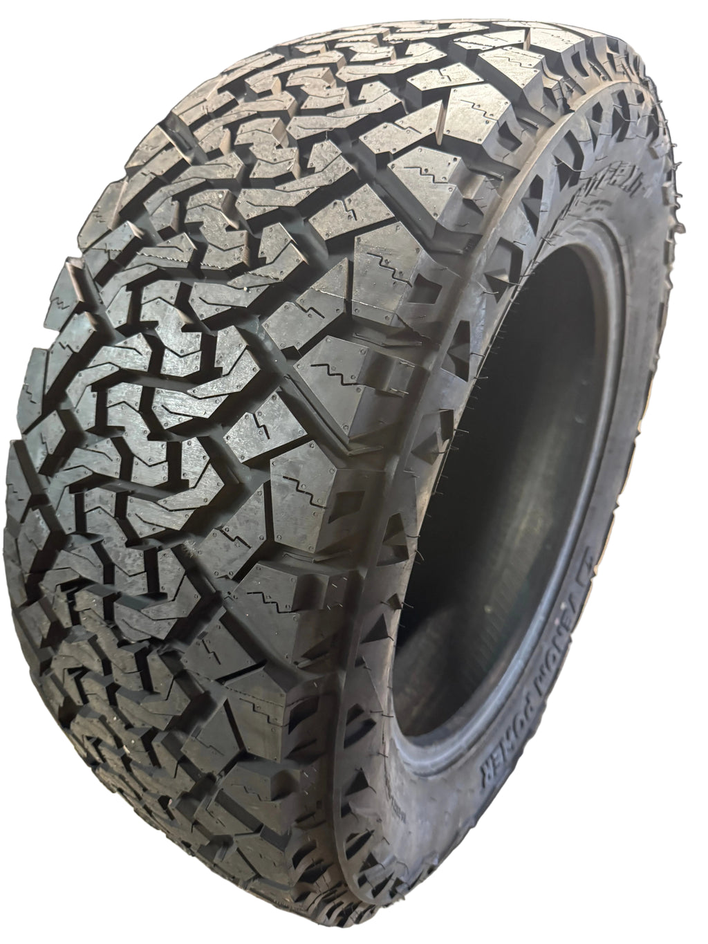 VENOM POWER TERRA HUNTER X/T BSW LT 37 13.5 22 128Q 12PLY TIRE TVPXT23