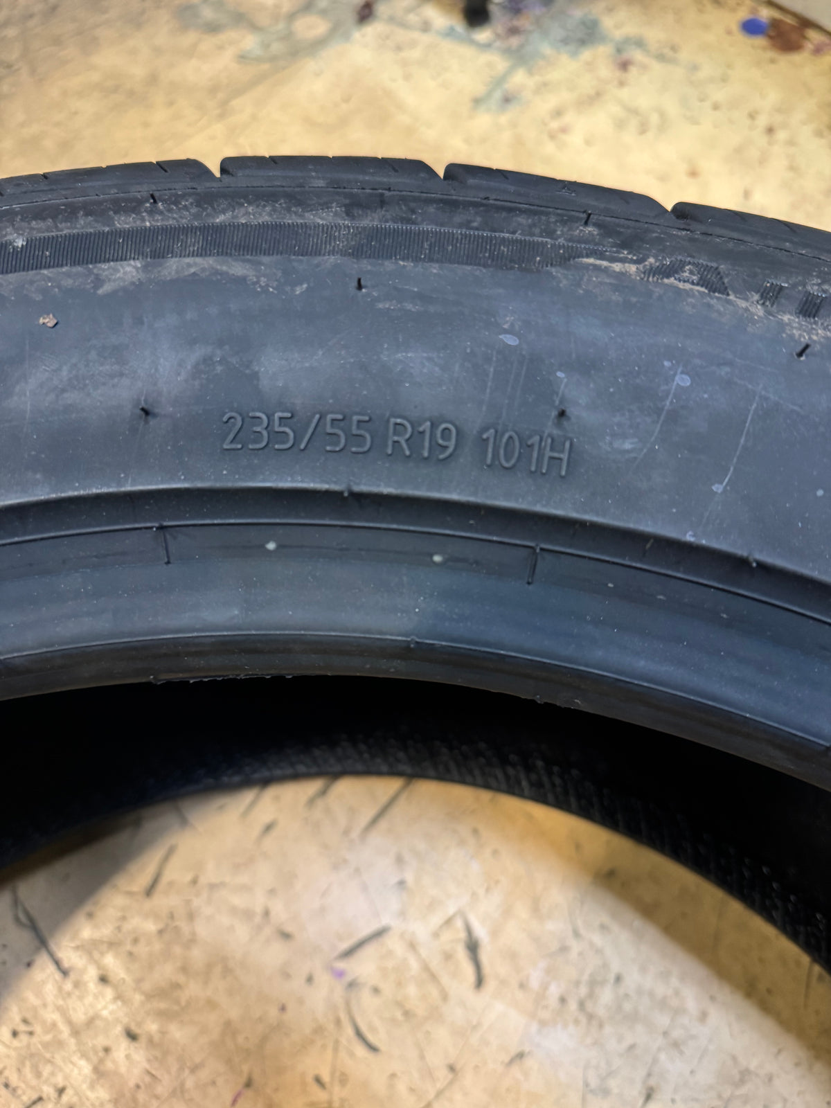 BFGOODRICH ADVANTAGE CONTROL BSW P 235 55 19 101H ALL SEASON TIRE 66683