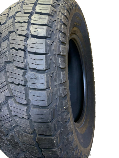 MULTI-MILE WILD COUNTRY  XTX AT4S BSW P 285 70 17 117T ALL TERRAIN TIRE MMXTA82