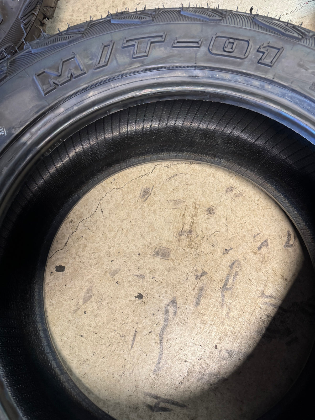 2 NOS ACCELERA M/T-01 BSW P 265 60 18 110S MUD TERRAIN TIRE 1200047655