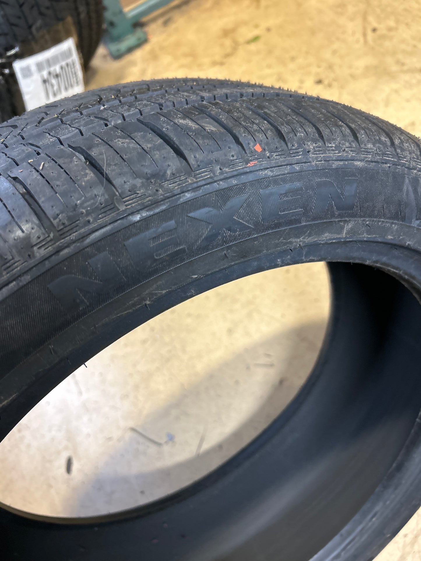 NEXEN N5000 PLATINUM BSW P 215 45 18 93W XL ALL SEASON TIRE 18176NXK