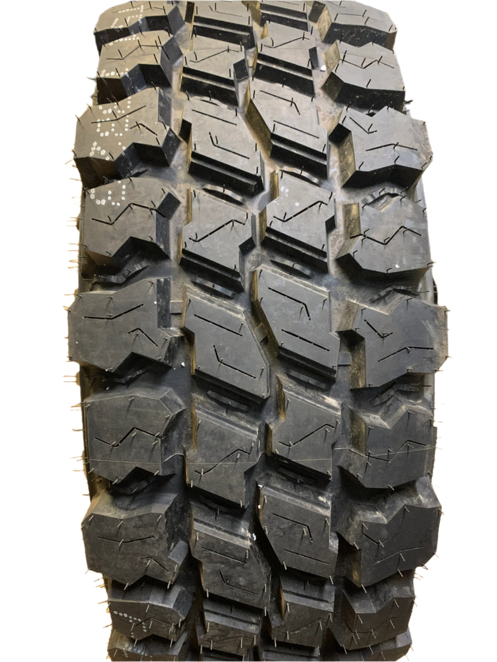 MUD CLAW COMP MTX BSW LT 265 75 16 123/120Q LRE 10 PLY MUD TERRAIN TIRE 1192406763