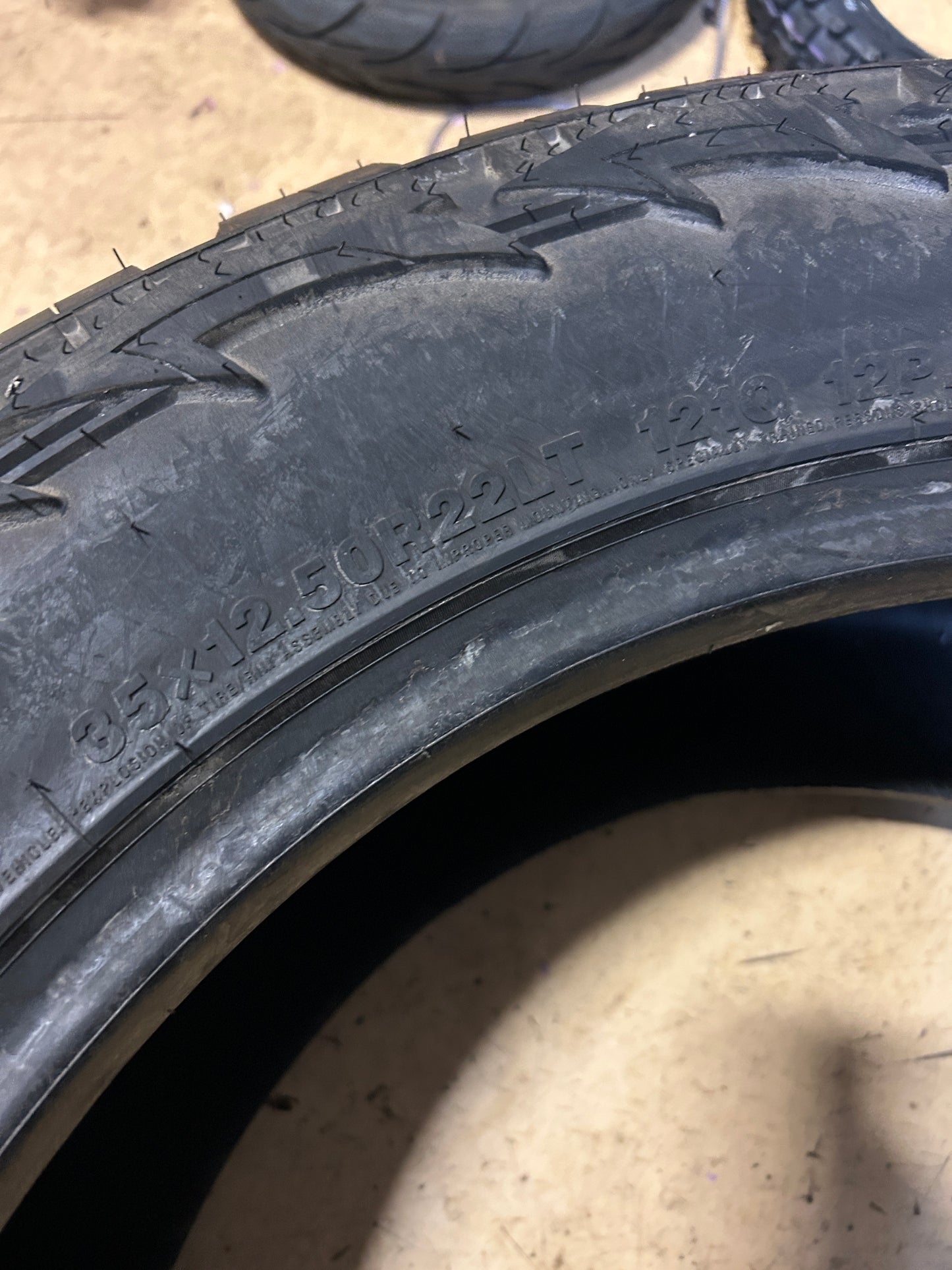 NOS ARROYO TAMAROCK M/T BSW LT 35 12.5 22 121Q 12PLY MUD TIRE ATMT001