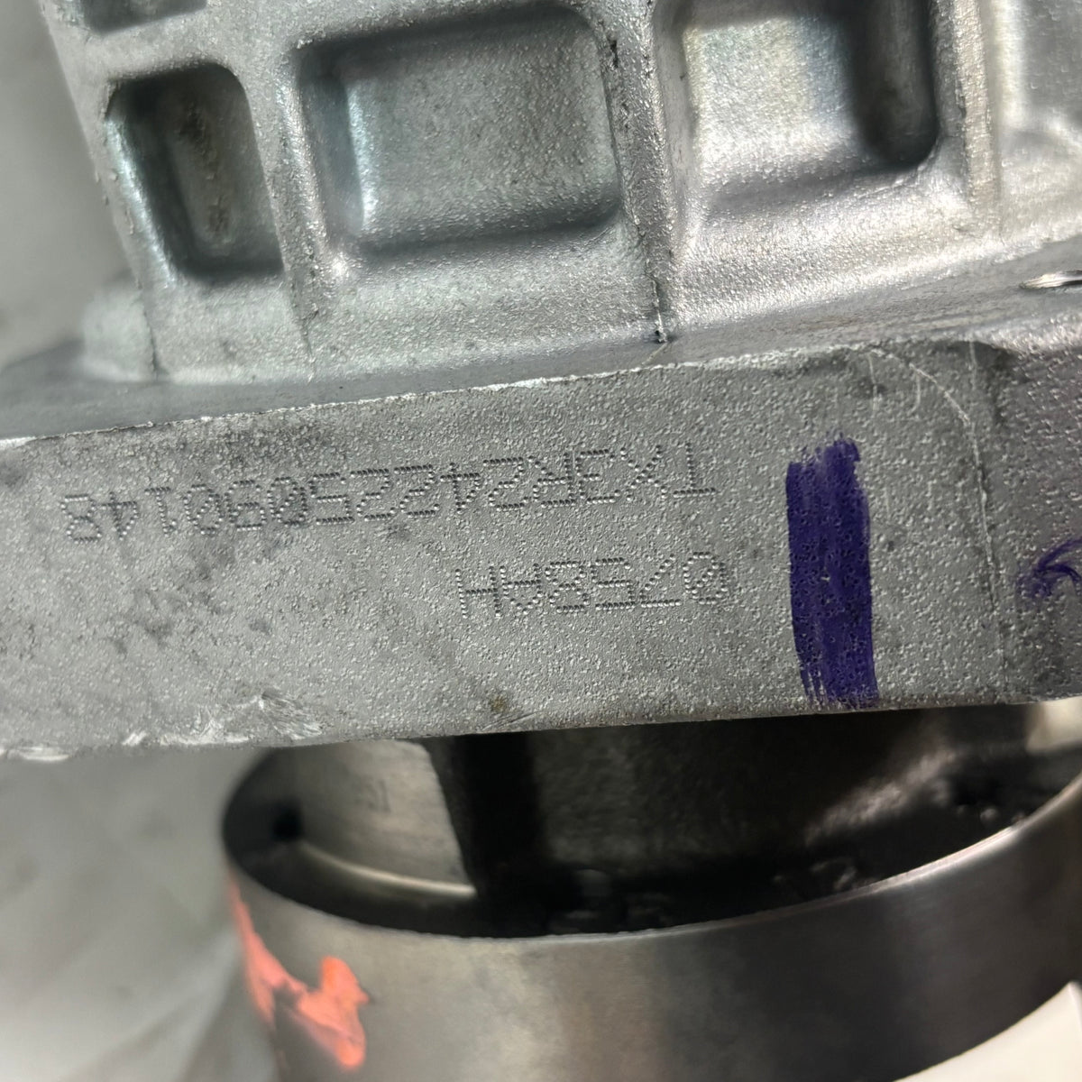 MOPAR REAR AXLE DIFFERENTIAL AWD LUX, FWD, 35TH ANNIVERSARY 53010758AH (DAMAGE)