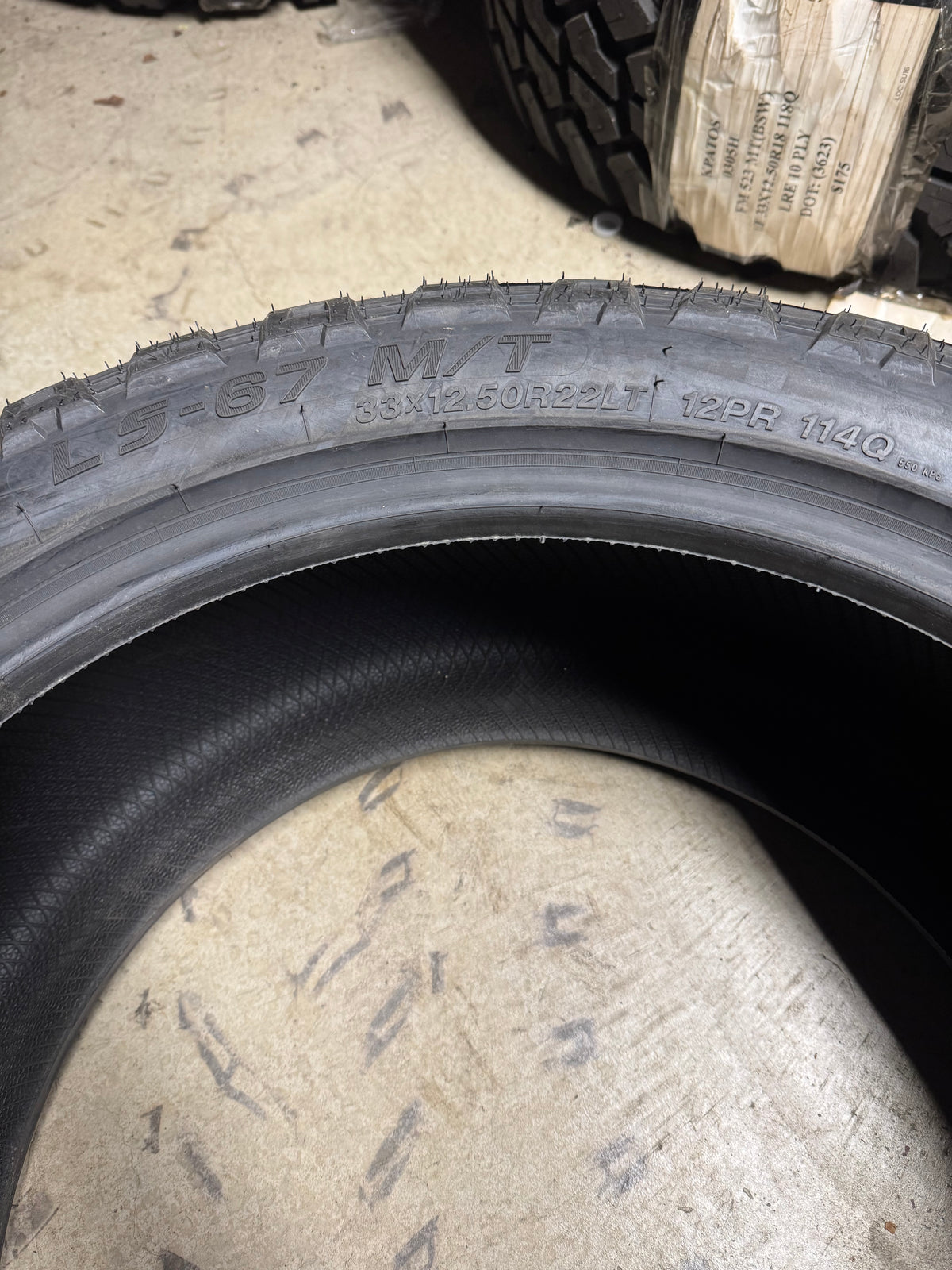 NOS LANCASTER LS-67 M/T BSW LT 33 12.5 22 114Q 12PLY MUD TERRAIN TIRE LC1350