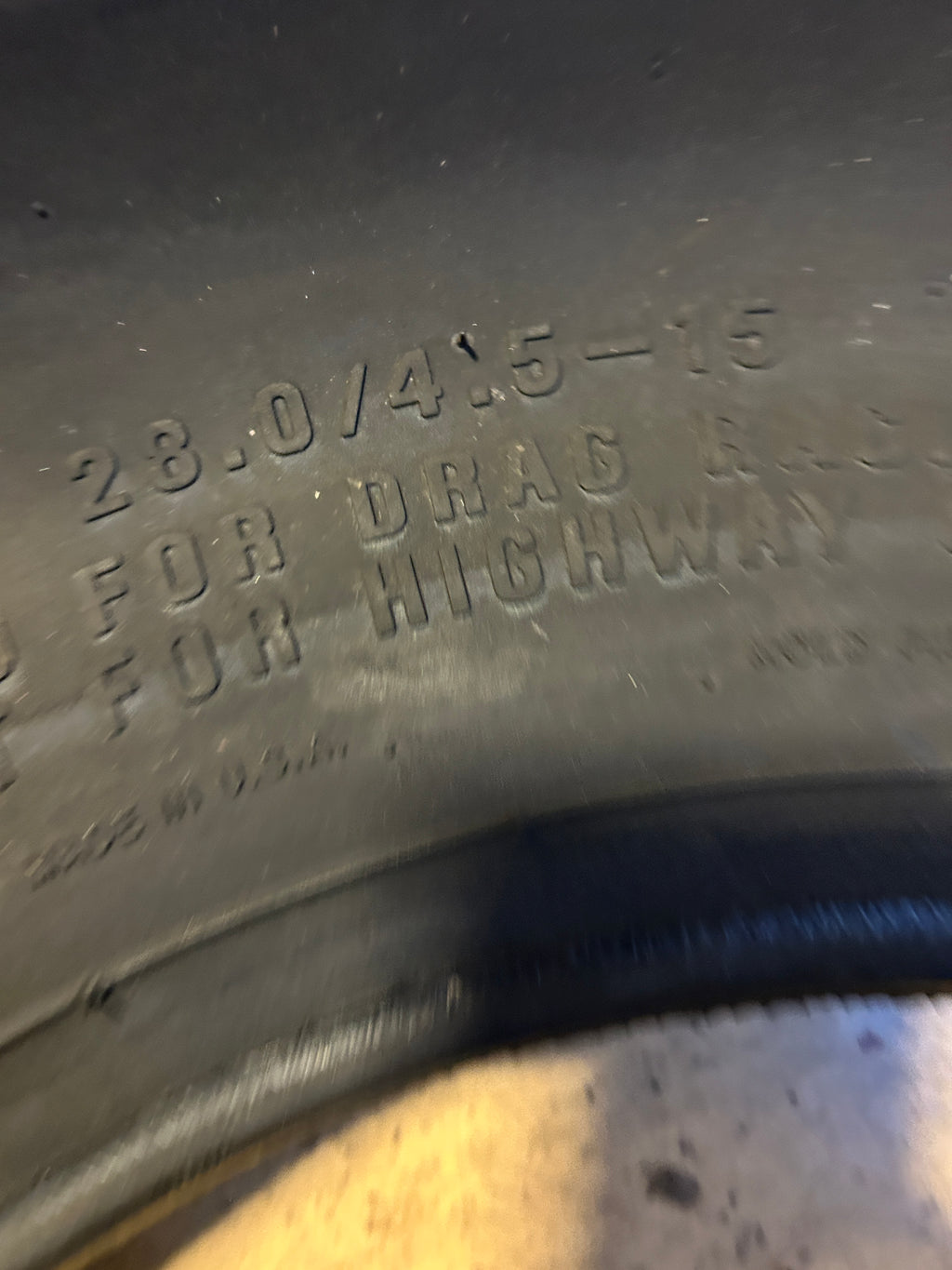 MICKEY THOMPSON ET FRONT BSW 28 4.5 15 DRAG TIRE 250933