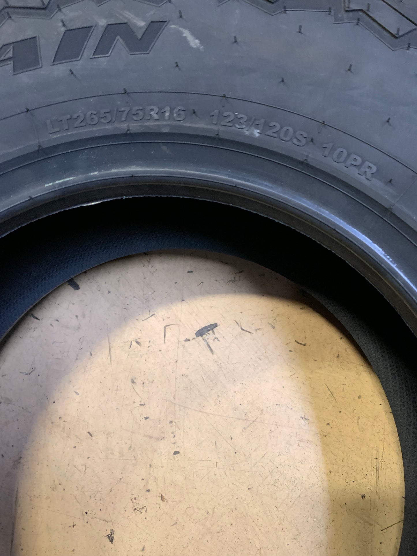 ROCKY MOUNTAIN ALL TERRAIN BSW LT 265 75 16 123/120S 10PLY ALL SEASON TIRE 120821