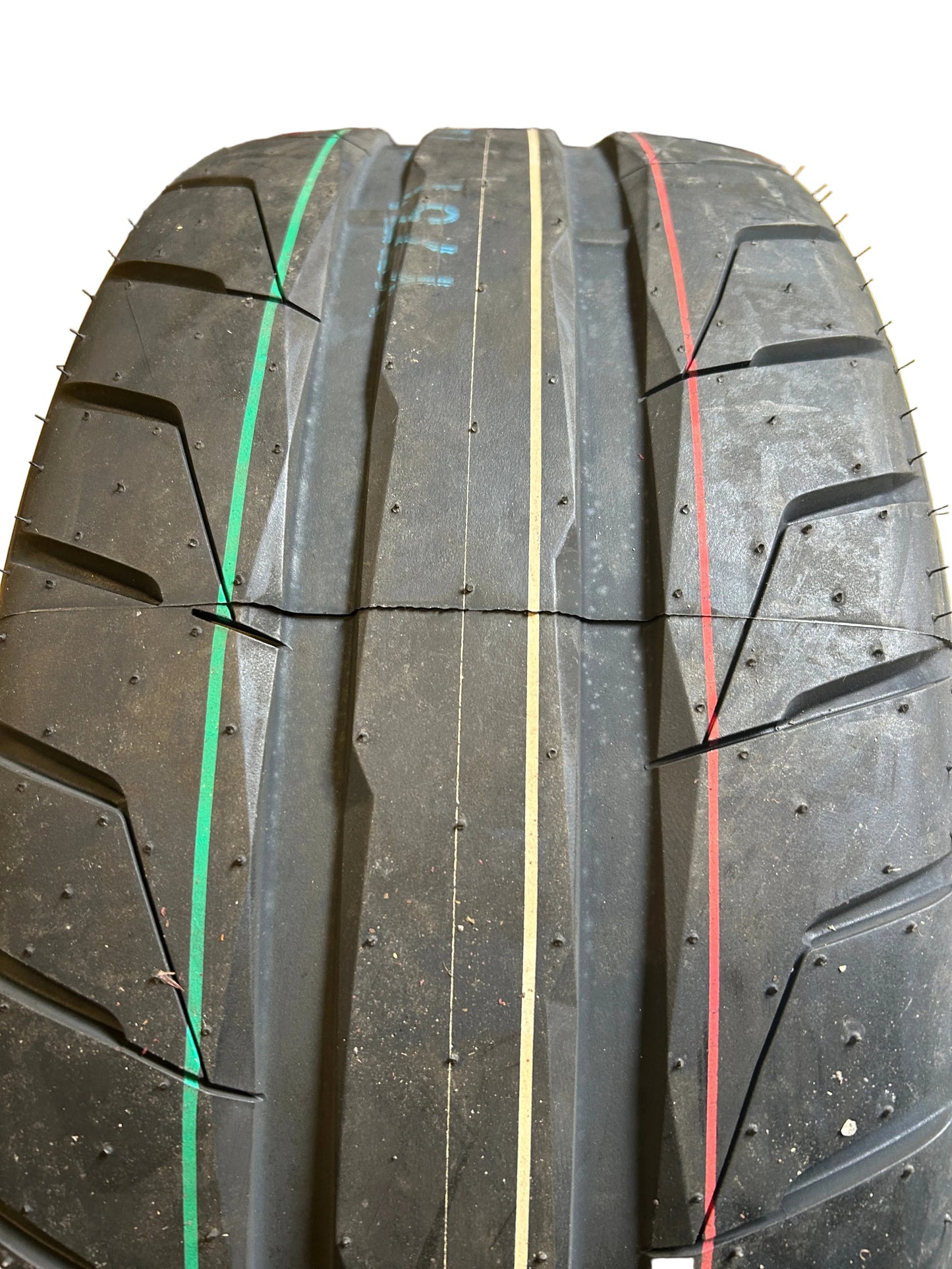 NITTO NT05 BSW P 235 40 17 90W PERFORMANCE TIRE 207120