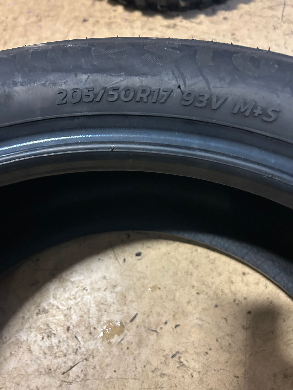 2 FIRESTONE FIREHAWK A/S V2 BSW P 205 50 17 93V XL UHP TIRE 008249