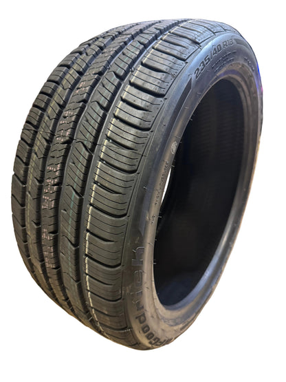 BFGOODRICH ADVANTAGE CONTROL BSW P 235 40 18 95W XL TIRE 21295