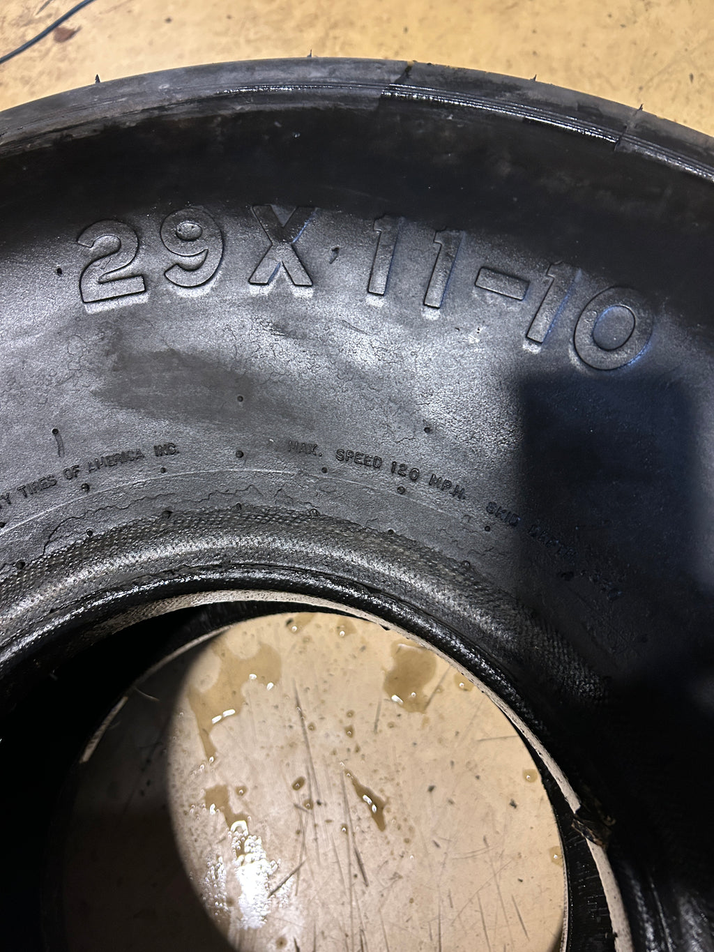 NOS AIR HAWK BSW 29 11 10 10PLY AIRCRAFT TIRE AB3C8