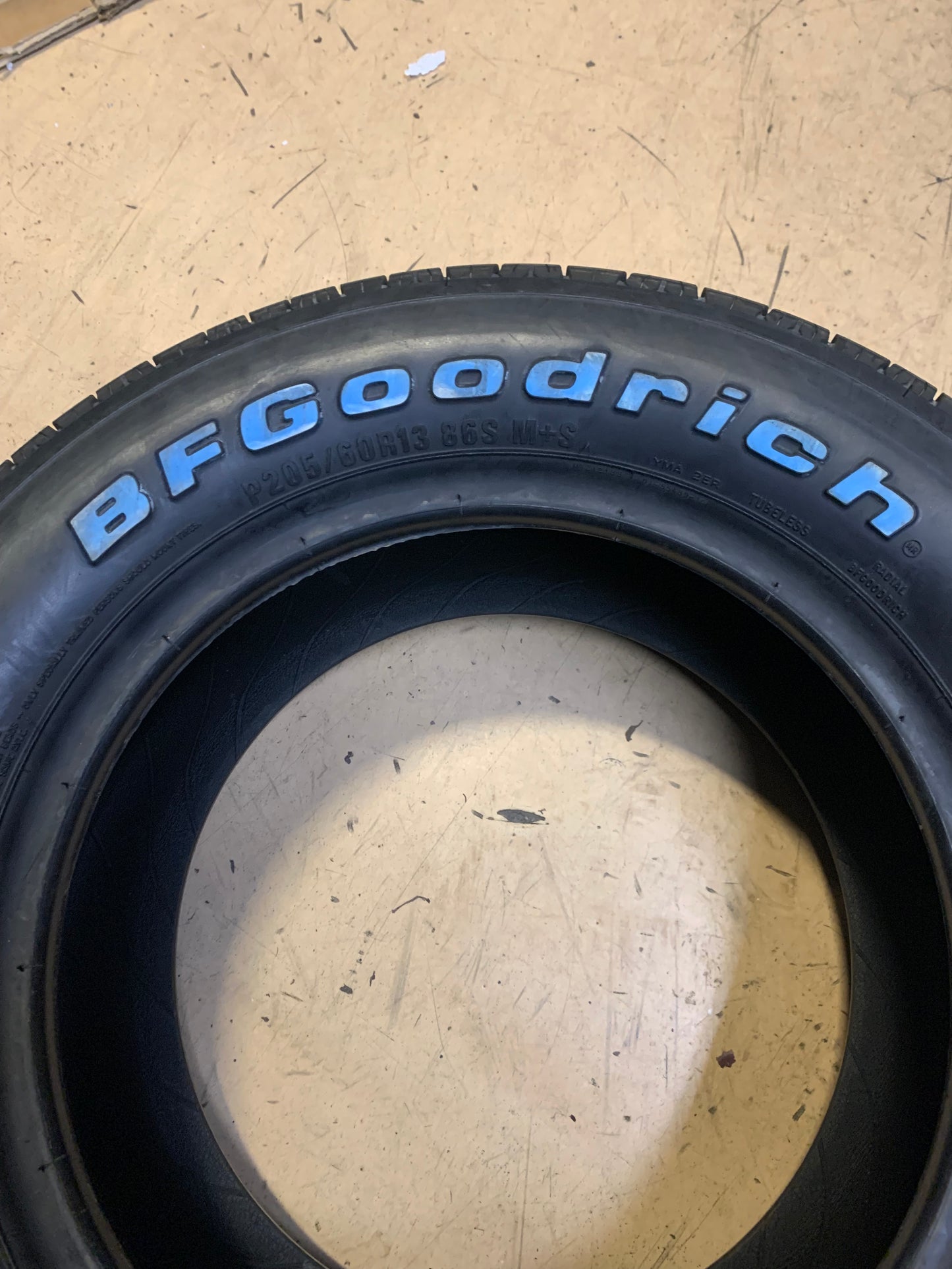 BFGOODRICH RADIAL T/A RWL P 205 60 13 86S ALL SEASON TIRE 54986