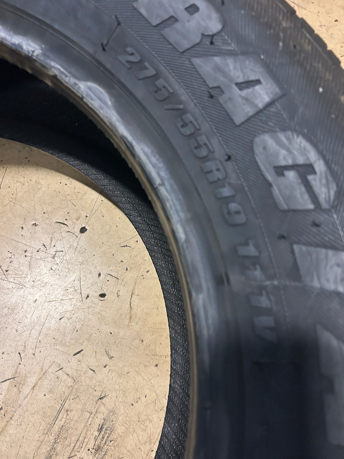 2 NOS FEDERAL COURAGIA F/X BSW P 275 55 19 111V HIGHWAY TIRE 40GI9A