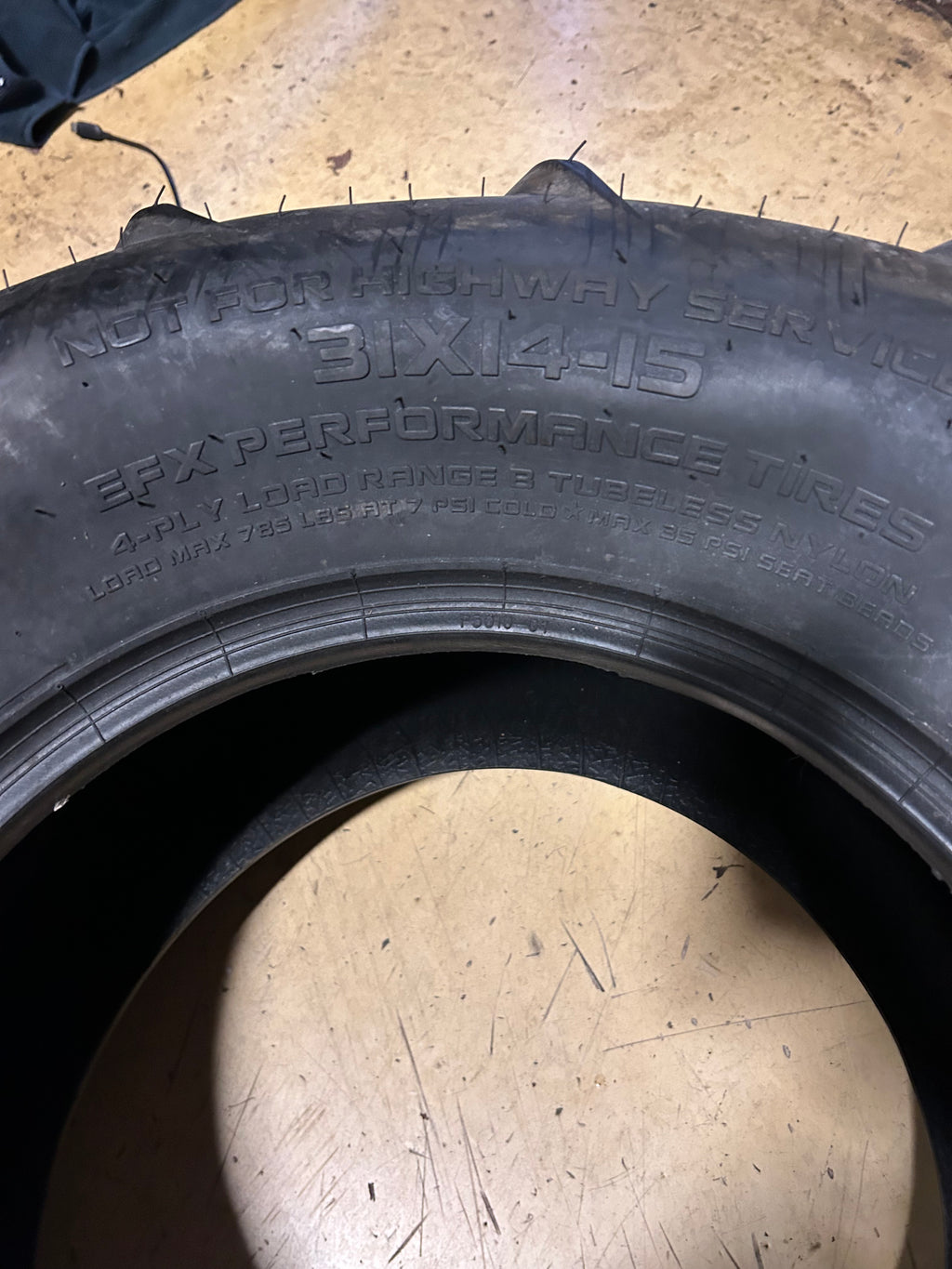 NOS EFX SAND SLINGER BSW 31 14 15 4PLY SAND TIRE SS311415