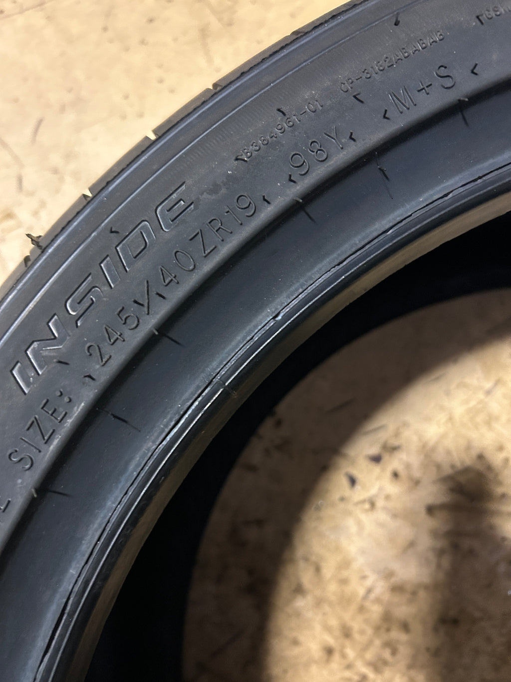 COOPER COBRA INSTINCT BSW P 245 40  19 98Y  ALL SEASON TIRE 160122025