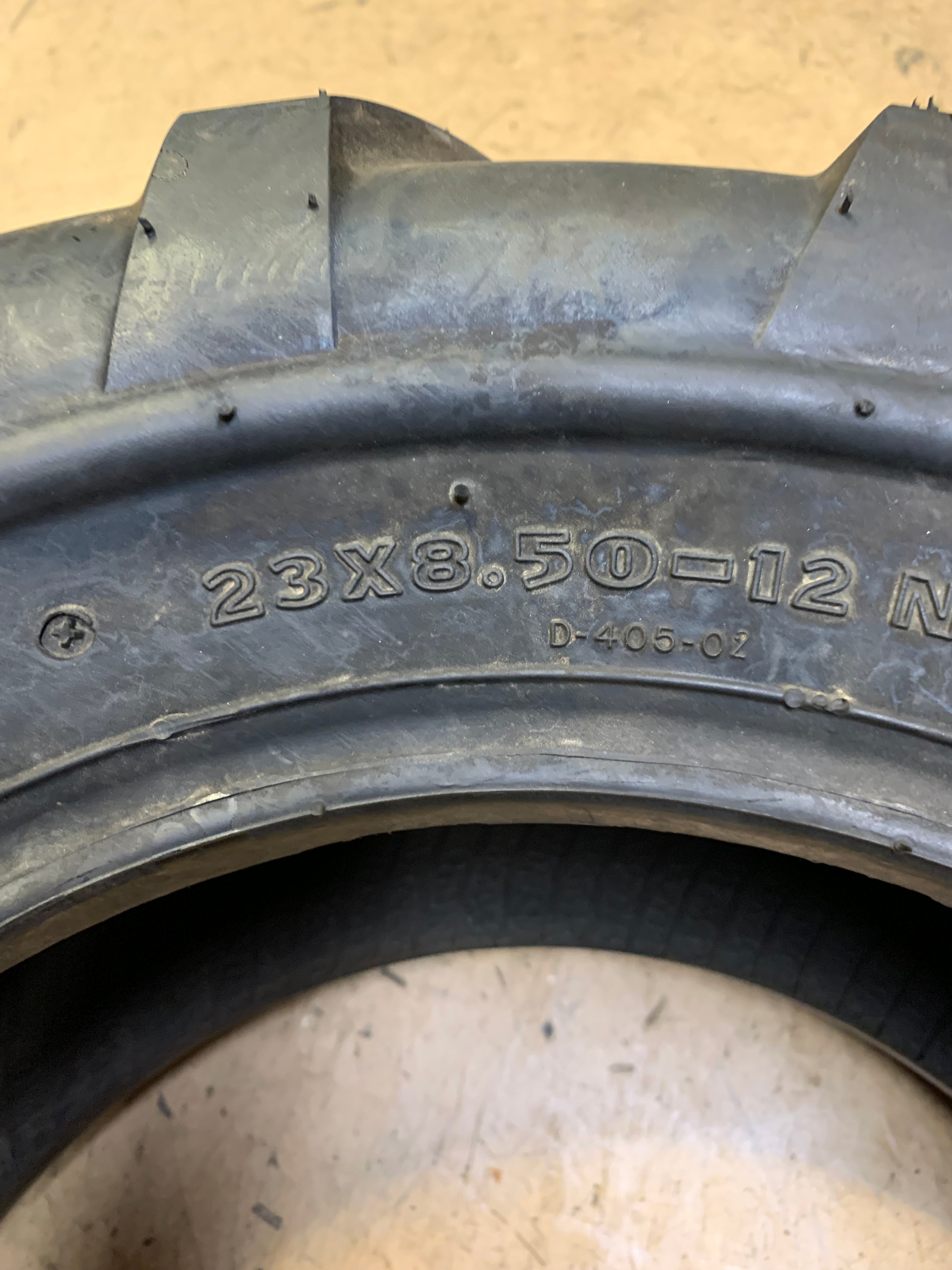 DEESTONE D405 23 8.5 12 93A3 6PLY TRACTOR TIRE DS5241