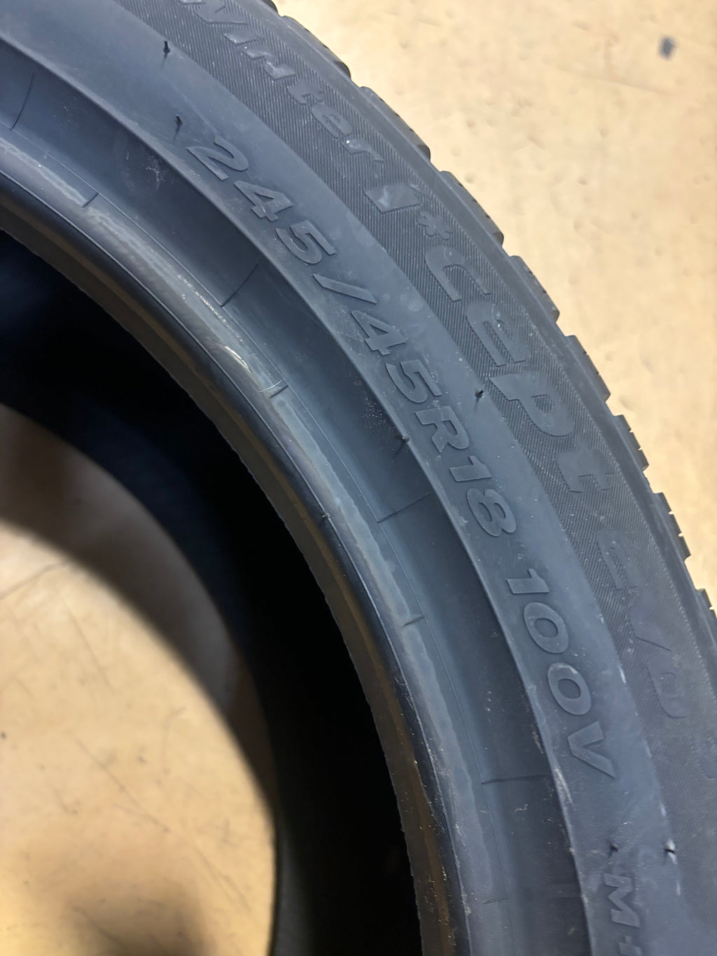 2 HANKOOK WINTER ICEPT EVO3 W330 P 245 45 18 100V XL WINTER SNOW TIRES 1026307