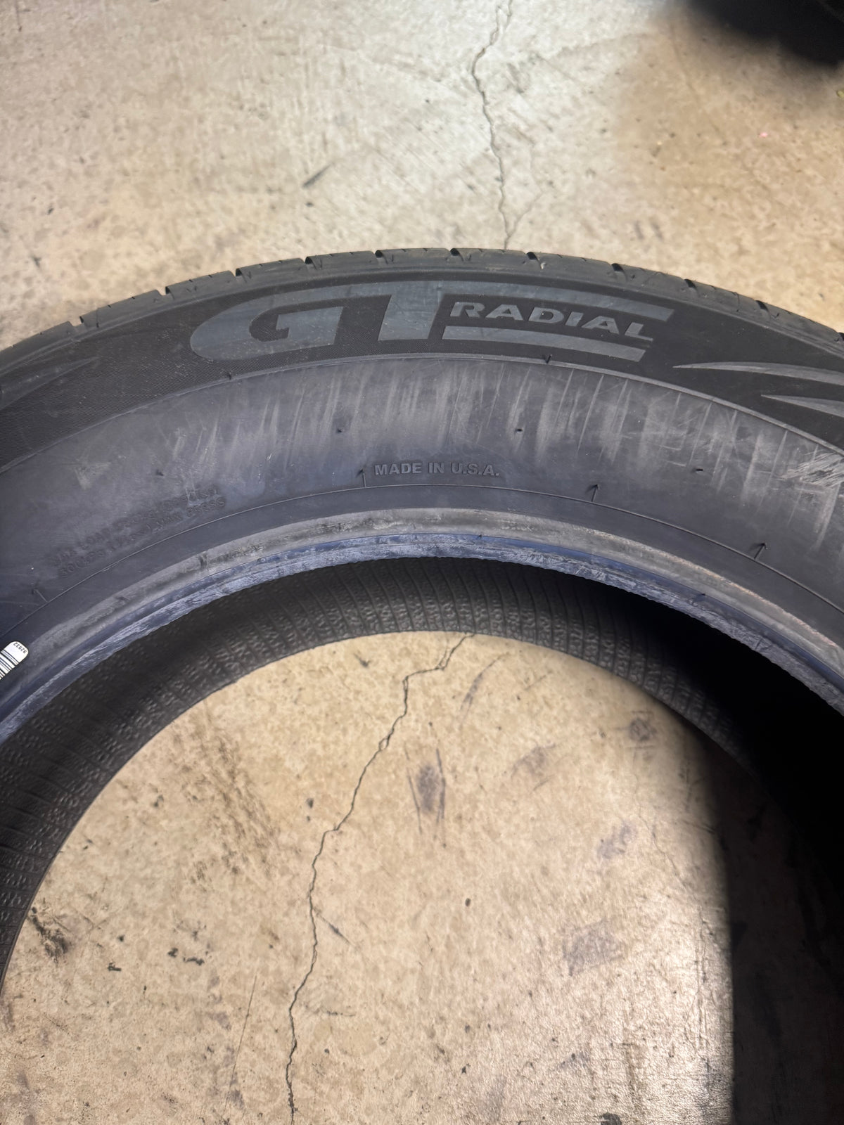 GT RADIAL MAXTOUR LX BSW P 235 65 18 106H ALL SEASON TIRE 100UA3554