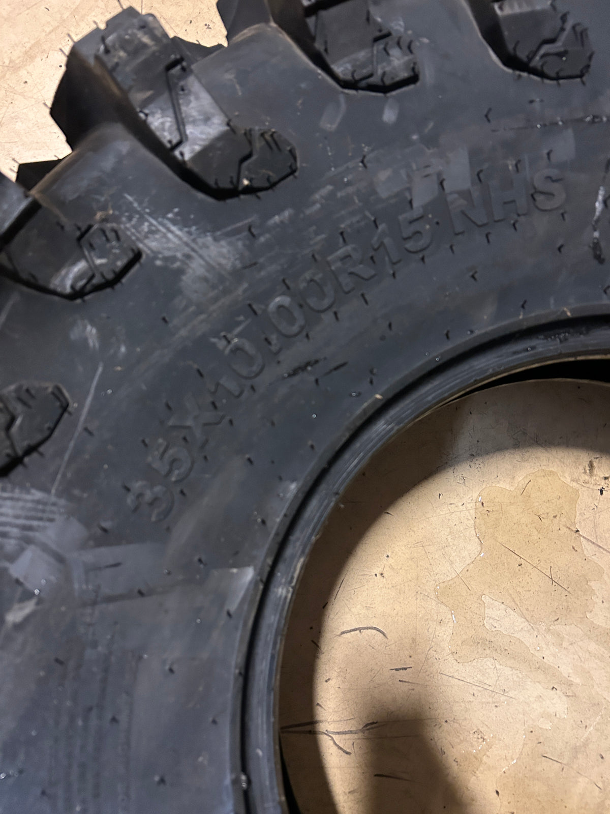 SYSTEM 3 XTR370 BSW  35 10 15  ATV/UTV TIRE S30768