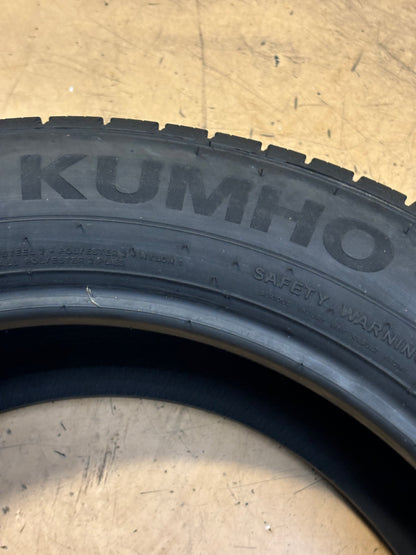 2 KUMHO CRUGEN PREMIUM KL33 P 235 55 19 101H ALL SEASON TIRE 2211452
