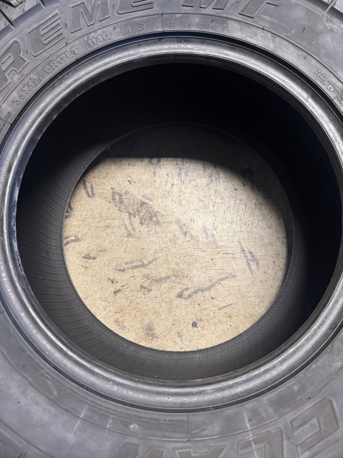 NOS MUD CLAW EXTREME MT BSW LT 33 12.5 17 114Q 8PLY MUD TERRAIN TIRE MCX93