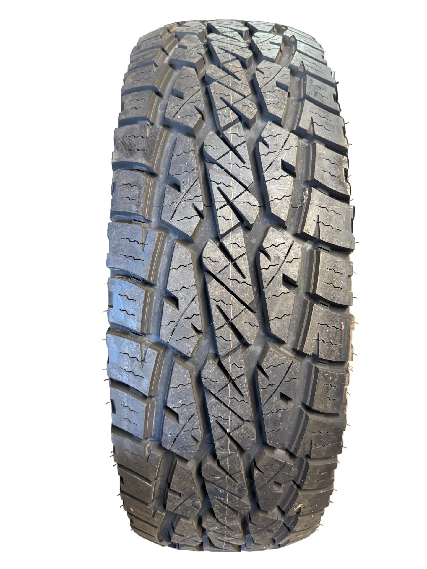 NOS PRO COMP A/T SPORT BSW LT 37 12.5 17 124Q 8PLY ALL TERRAIN TIRE 43712517