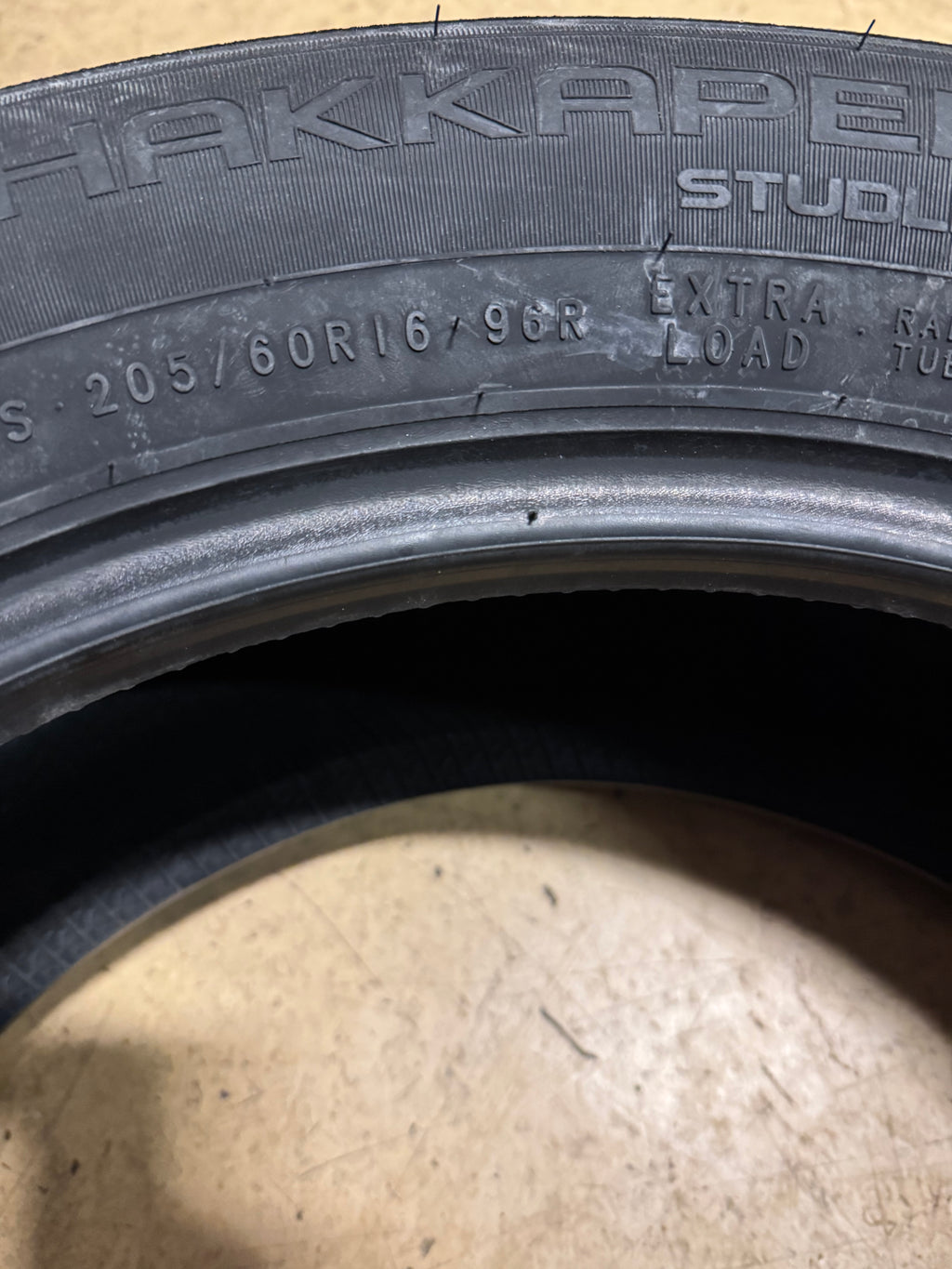 4 NOKIAN HAKKAPELIITTA R5 (EV) BSW P 205 60 16 96R XL WINTER TIRE T432150