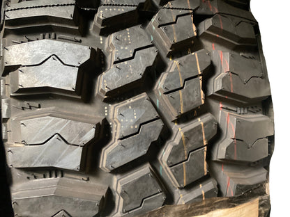 NEW OLD STOCK DEESTONE MUD CLAWER R408 BSW LT 33 12.5 20 119Q LRF 12PLY MUD TERRAIN  TIRE MCF3320F