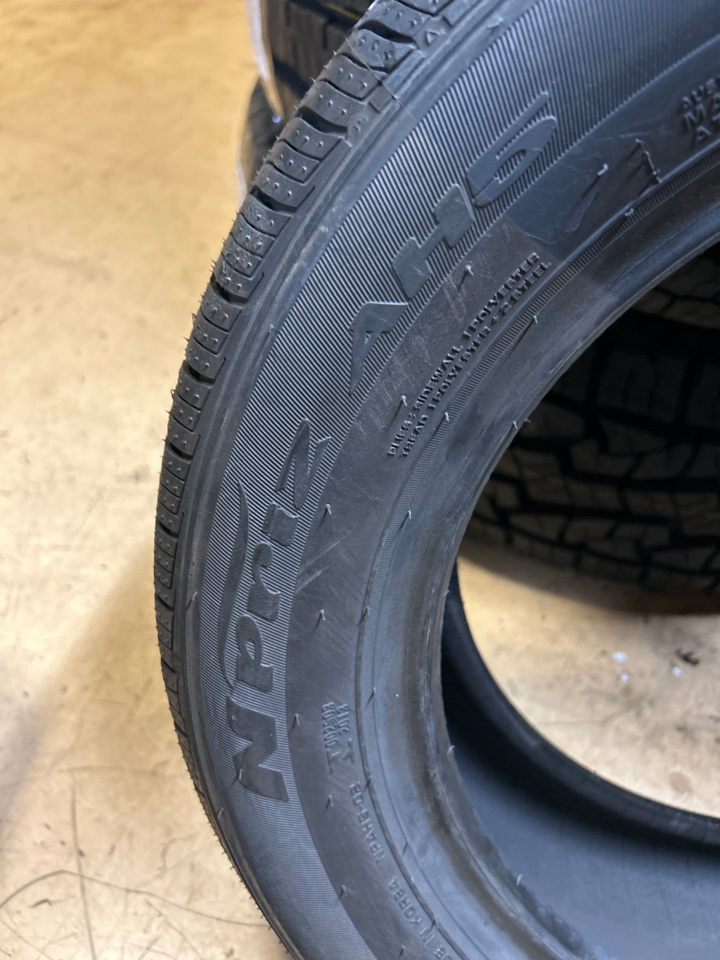 2 NEXEN NPRIZ AH5 P 185 60 14 82H SL ALL SEASON TIRE 12561NXK