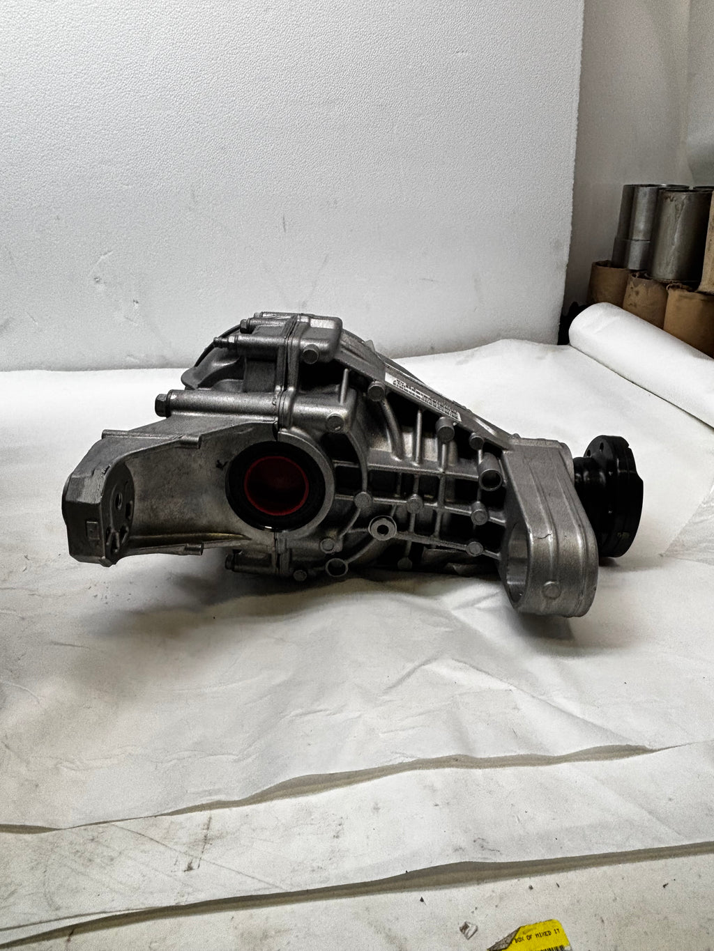GENUINE MOPAR REAR AXLE DIFFERENTIAL 2014-2024 JEEP 68378937AB