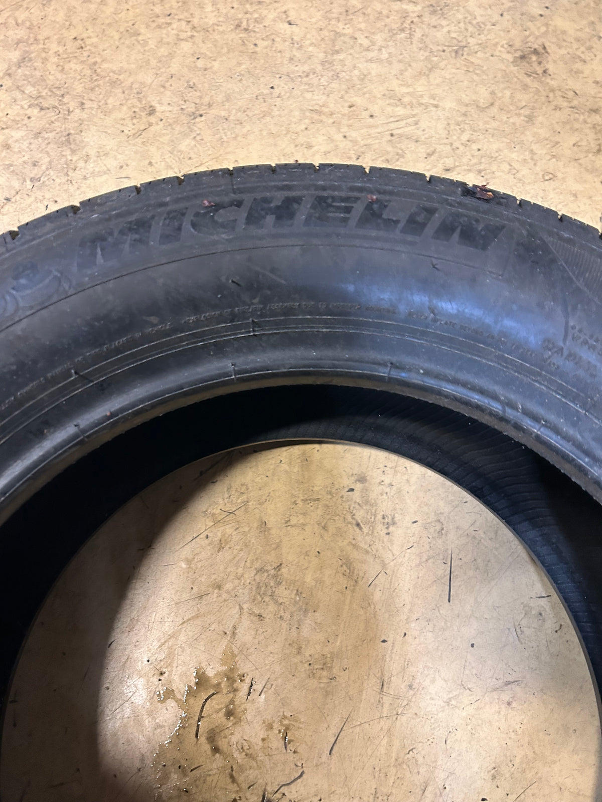 MICHELIN PRIMACY MXV4 BSW P 235 65 17 103T ALL SEASON TIRE 66126