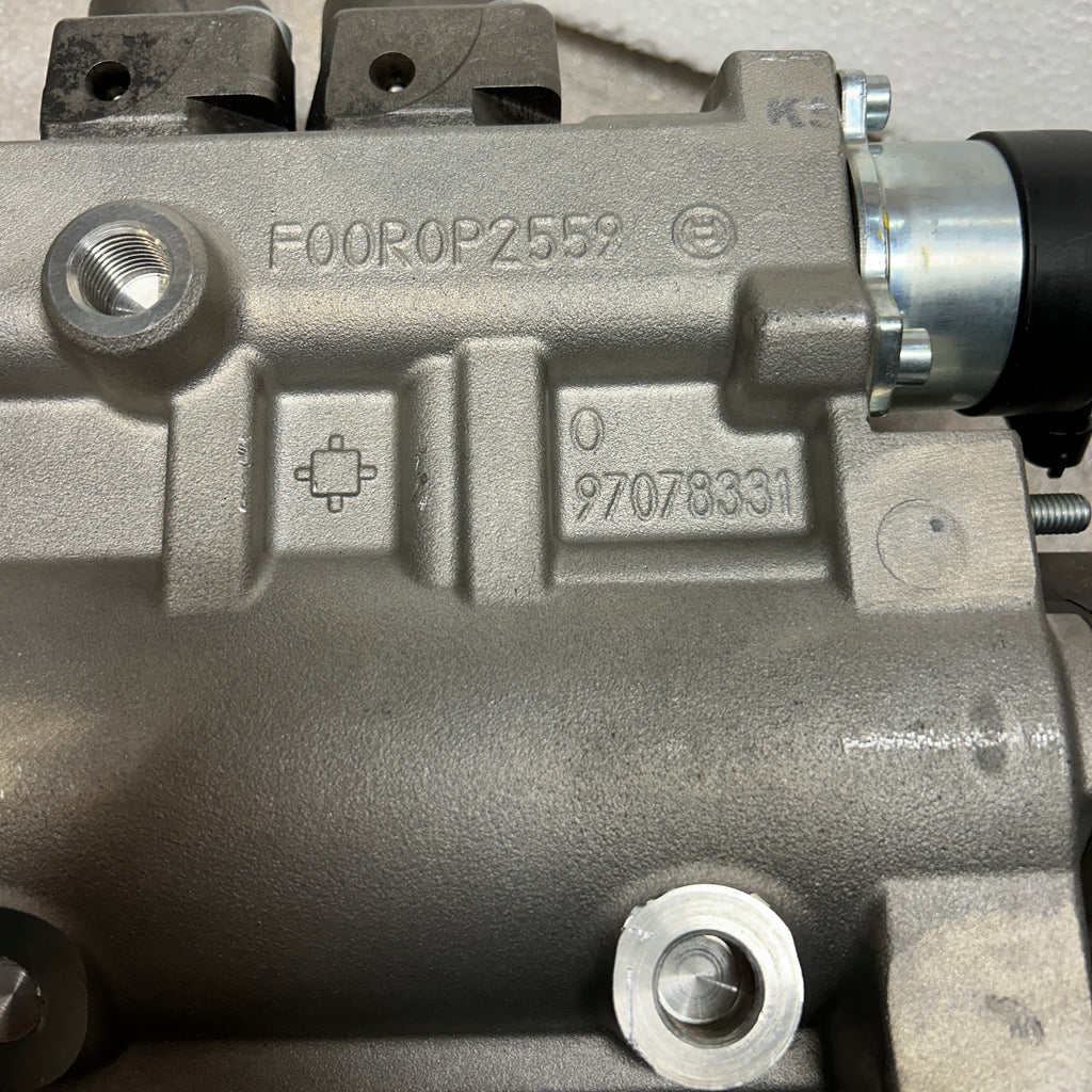 REMAN. GENUINE DETROIT DIESEL HIGH PRESSURE FUEL PUMP RA4720900850