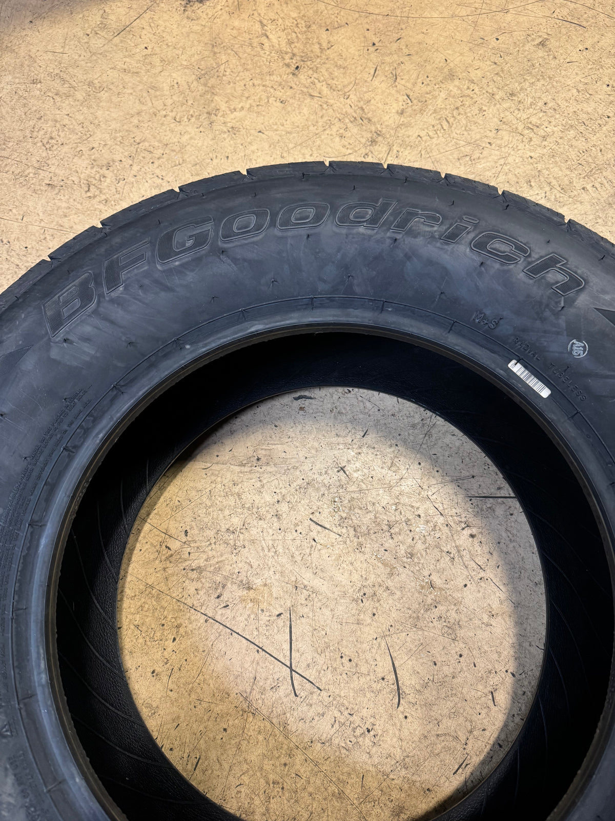 BFGOODRICH ADVANTAGE CONTROL HT BSW P  255 70 17 112T ALL SEASON TIRE 51850