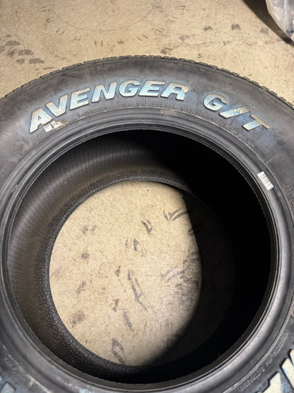 NOS MASTERCRAFT AVENGER G/T RWL P 295 50 15 105S ALL SEASON TIRE 174004001