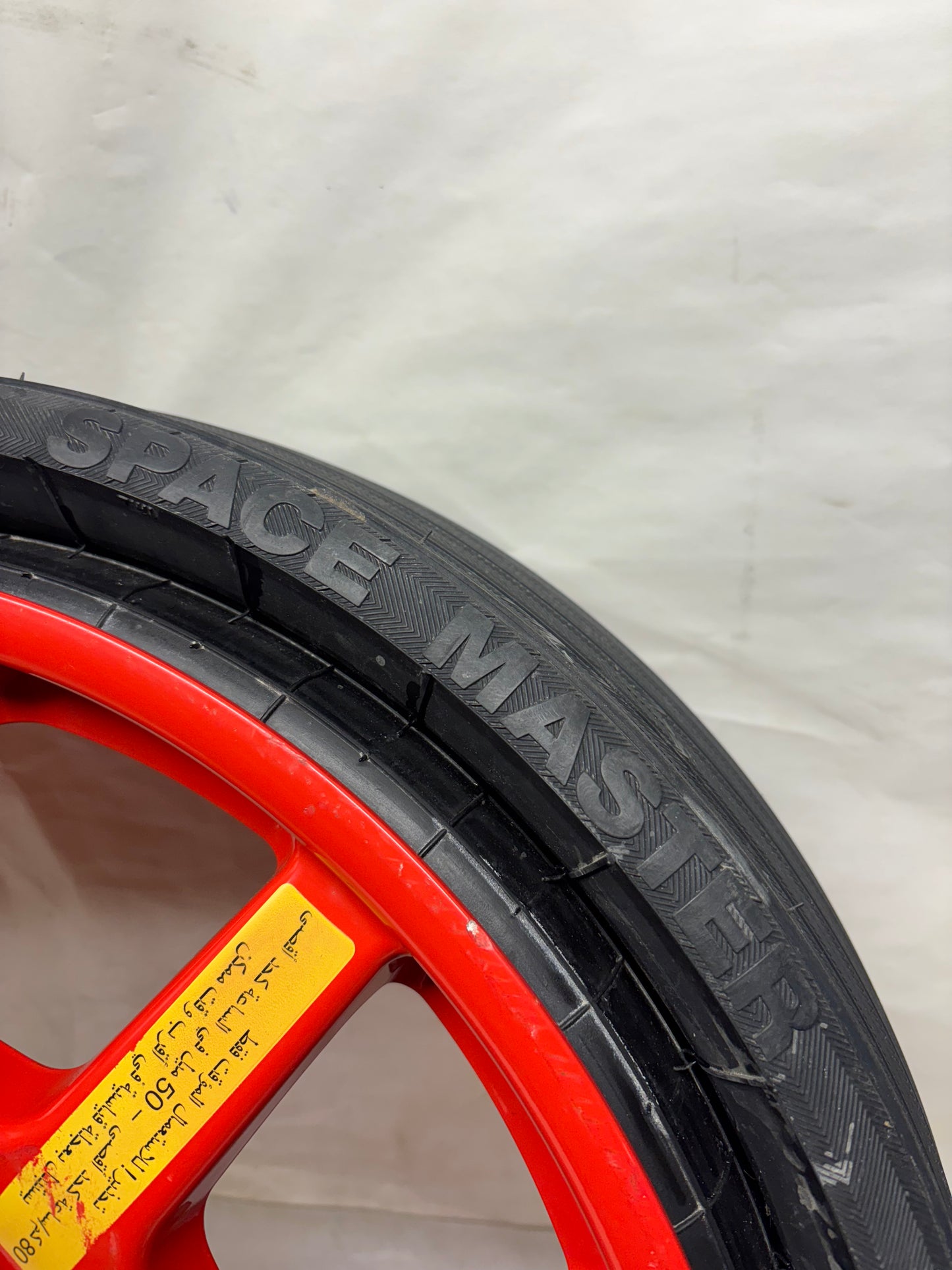 PORSCHE CAYENNE 11-18 SPARE WHEEL 18X6.5 ET28 5X130 TIRE 195/75R18 106P RED 7P0 601 027 A