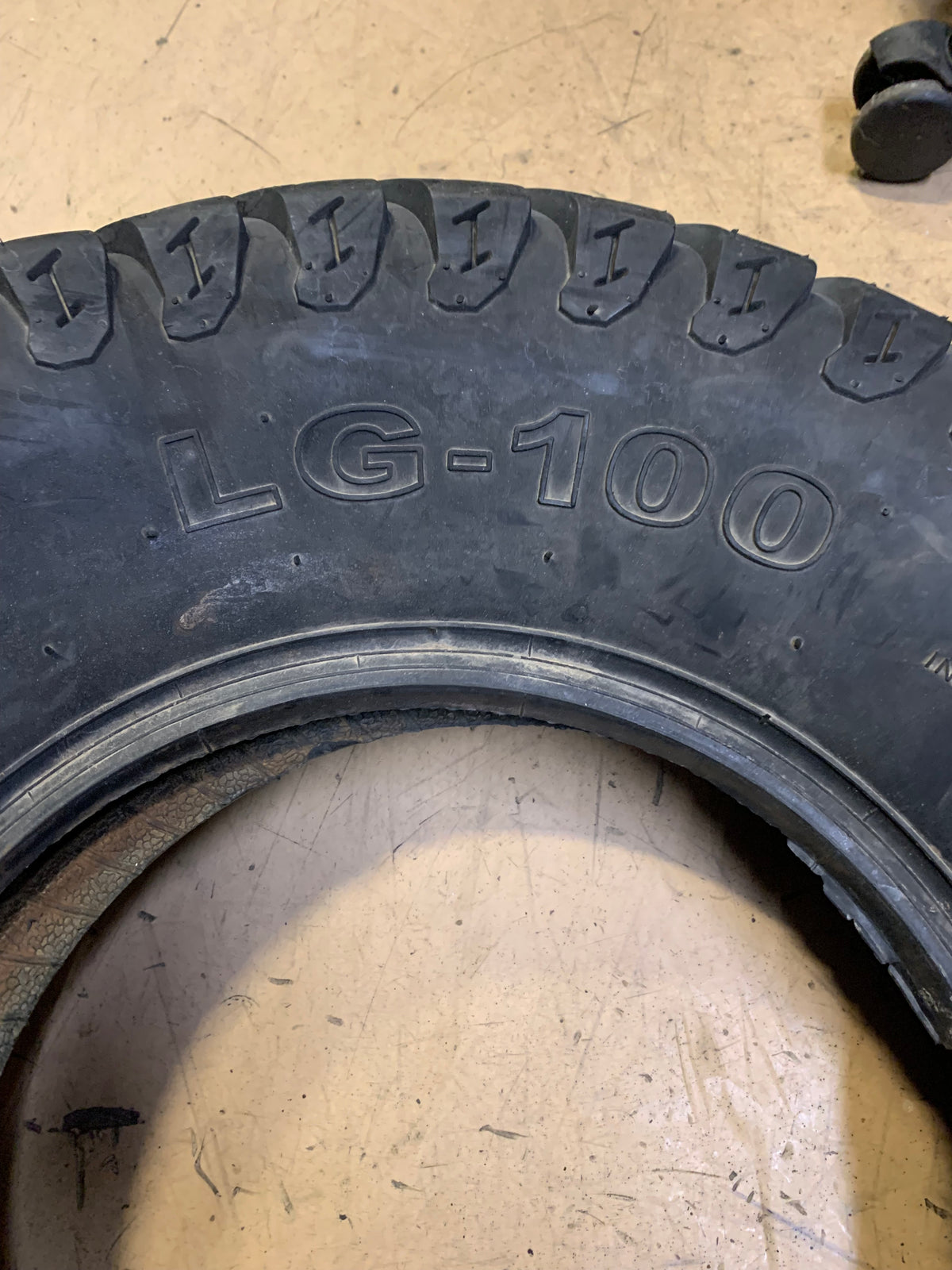 GLADIATOR LG-100 BSW AT 26 12 12 6PLY ATV/UTV TIRE GL261212