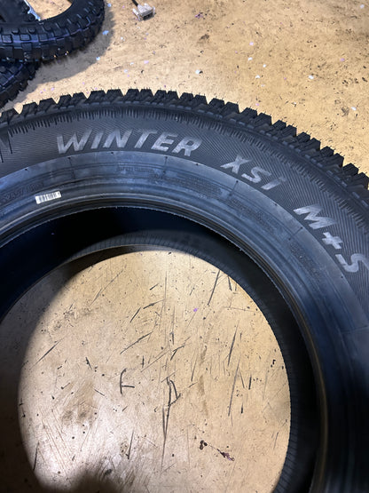 NOS ARCTIC CLAW WINTER XSI BSW LT 245 70 17 119/116Q 10PLY WINTER TIRE ARC70