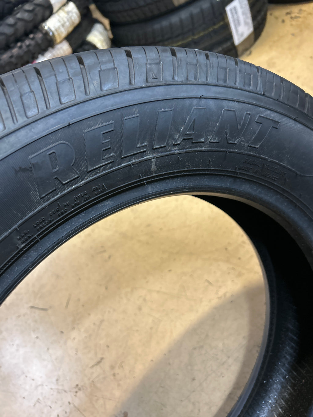 GOODYEAR RELIANT A/S BSW P 255 60 18 100V ALL SEASON TIRE 682012597